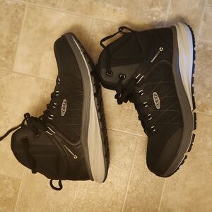 Keen utility boots